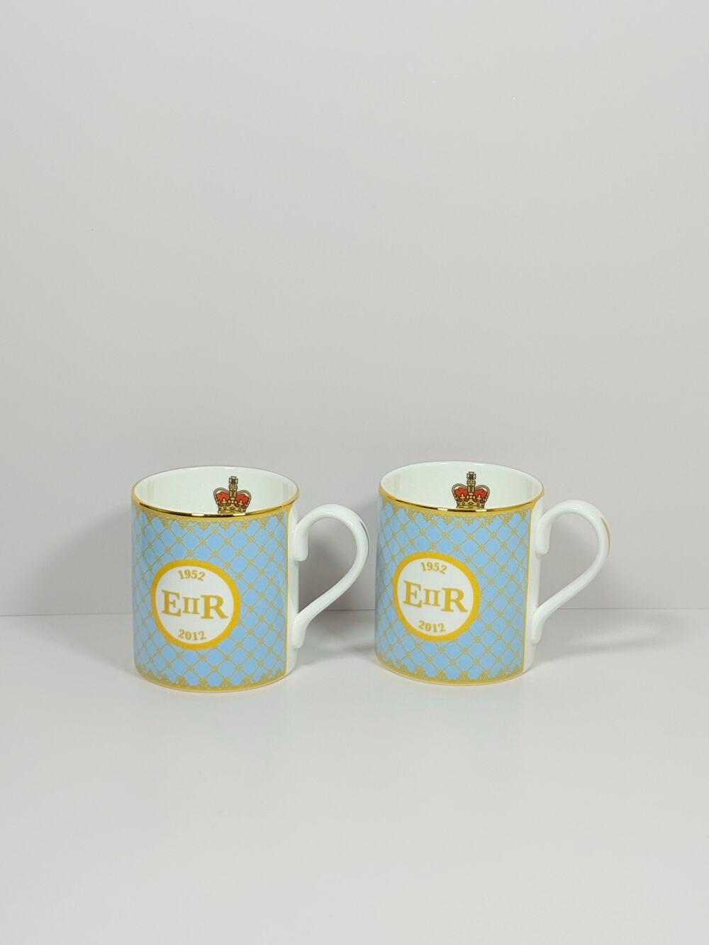 Pair Of Halcyon Days Queen Elizabeth 11 Diamond Jubilee Mugs